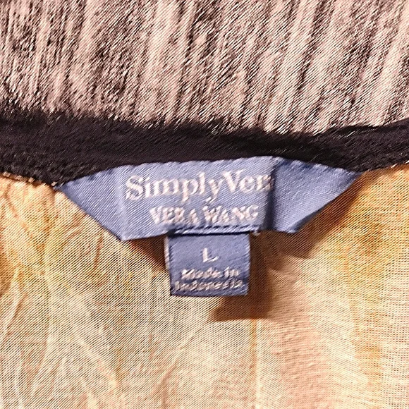 Simply Vera Top - Picture 3 of 4